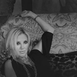 Meet your Posher, Dana